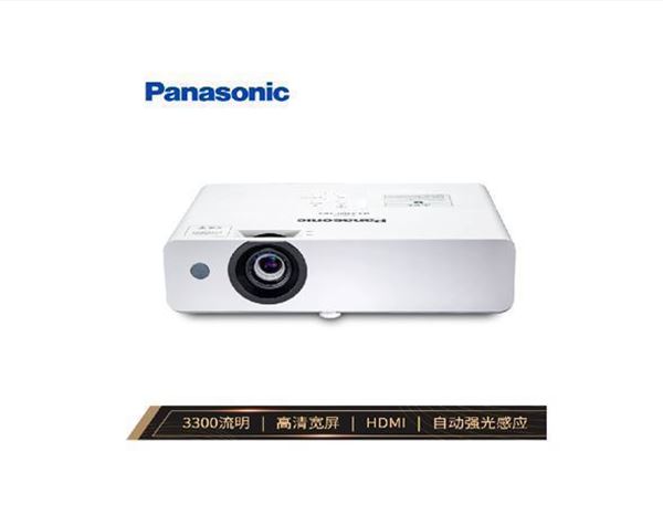 图片 松下（Panasonic）PT-UW335C 投影仪 3300流明 3LCD显示技术 手动变焦 1280X800dpi 最高300英寸显示 整机两年保修 灯泡半年保修